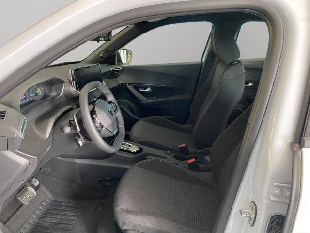 PEUGEOT 2008 usata, con Interni in pelle