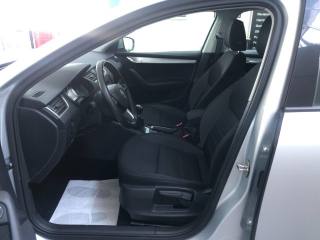 SKODA Octavia usata, con Volante in pelle