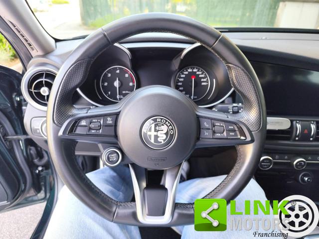ALFA ROMEO Giulia usata, con Autoradio