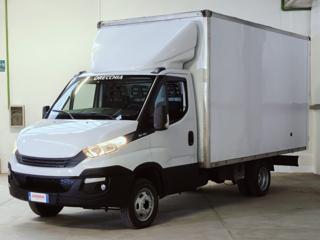 IVECO Daily usata, con Autoradio