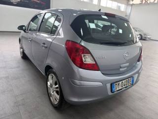 OPEL Corsa usata, con Chiusura centralizzata