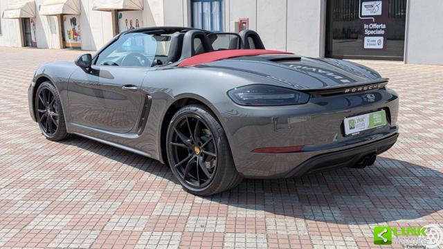 PORSCHE 718 usata, con Volante in pelle