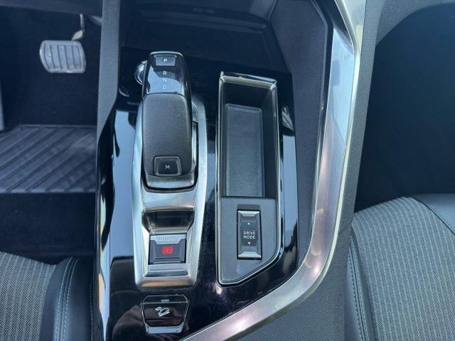 PEUGEOT 5008 usata, con Cruise Control