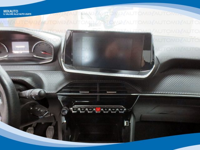 PEUGEOT 208 usata, con Autoradio