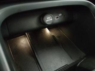 VOLVO XC40 usata, con Portellone posteriore elettrico