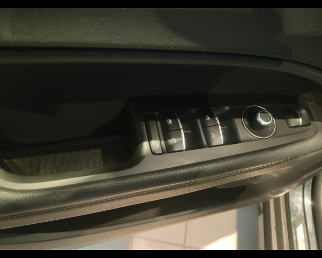 ALFA ROMEO Stelvio usata, con Apple CarPlay