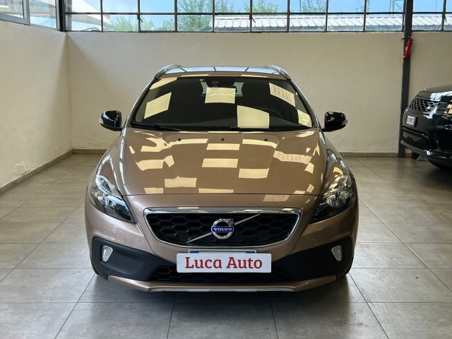 VOLVO V40 usata, con Airbag