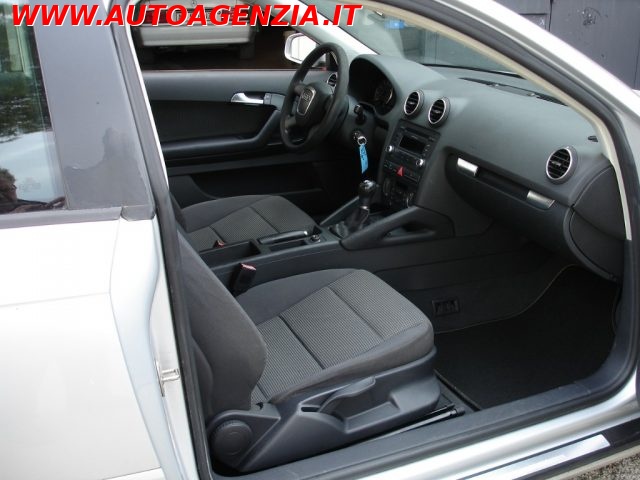 AUDI A3 usata 11