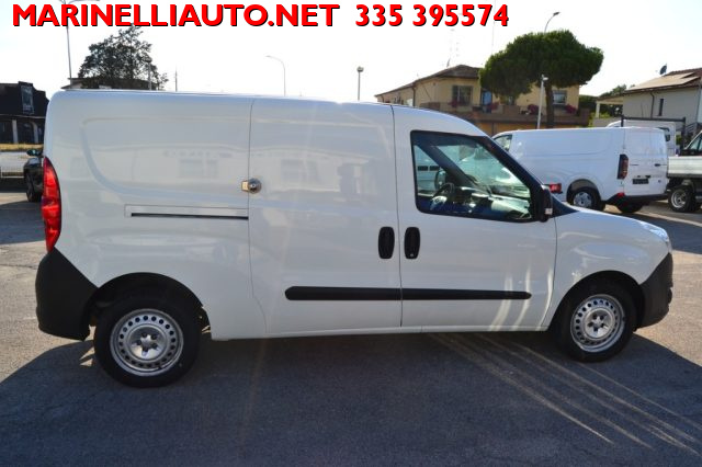 OPEL Combo usata, con Autoradio