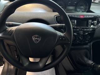 LANCIA Ypsilon usata 13