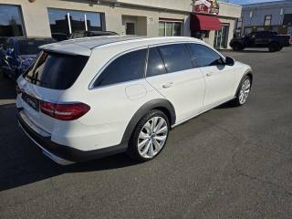 MERCEDES-BENZ E 220 usata, con Airbag
