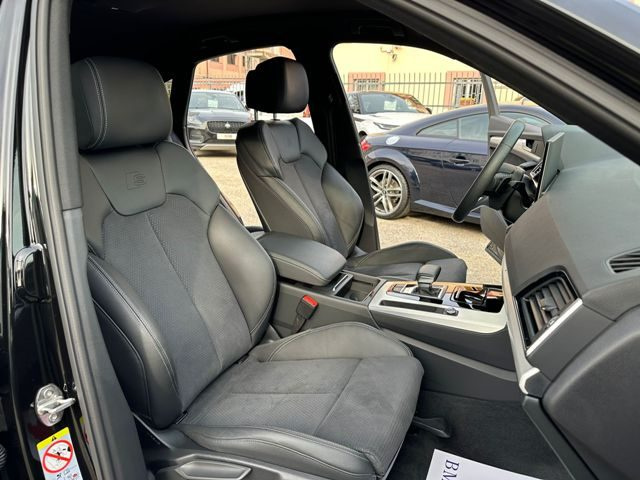 AUDI Q5 usata, con Autoradio