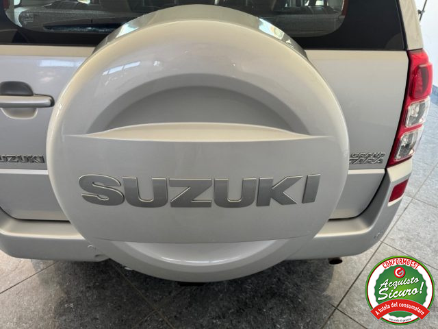 SUZUKI Grand Vitara usata, con Sistema di navigazione