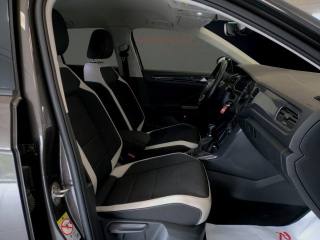 VOLKSWAGEN T-Roc usata 17