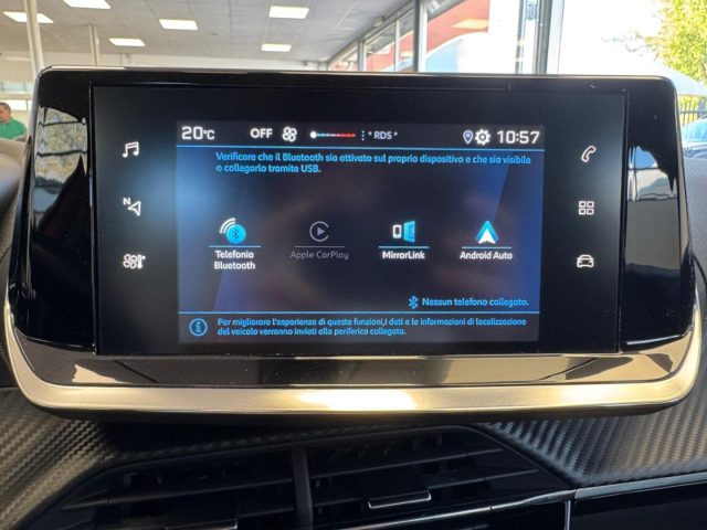 PEUGEOT 2008 usata, con Servosterzo