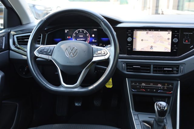 VOLKSWAGEN Taigo usata, con Touch screen