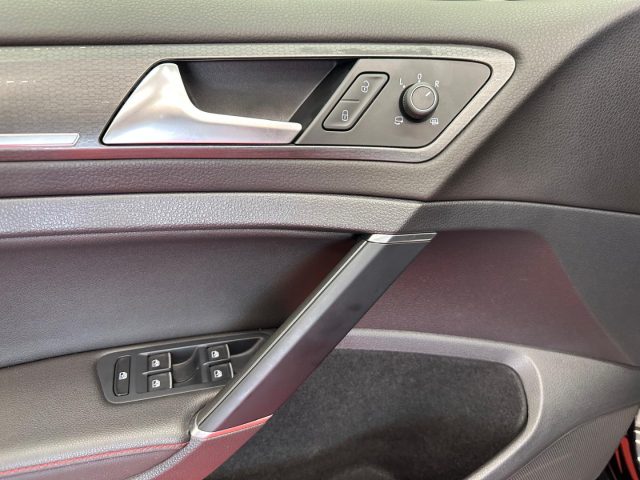 VOLKSWAGEN Golf GTI usata, con Cruise Control