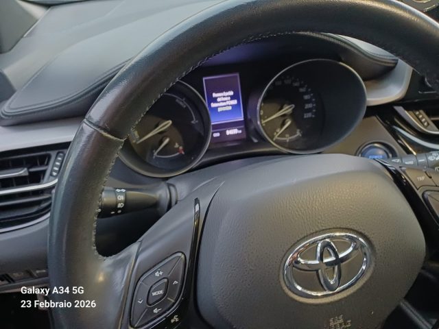 TOYOTA C-HR usata, con Cruise Control