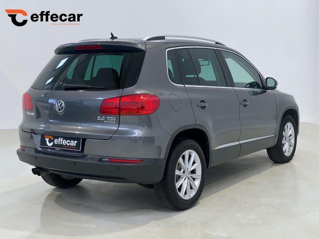 VOLKSWAGEN Tiguan usata, con Autoradio