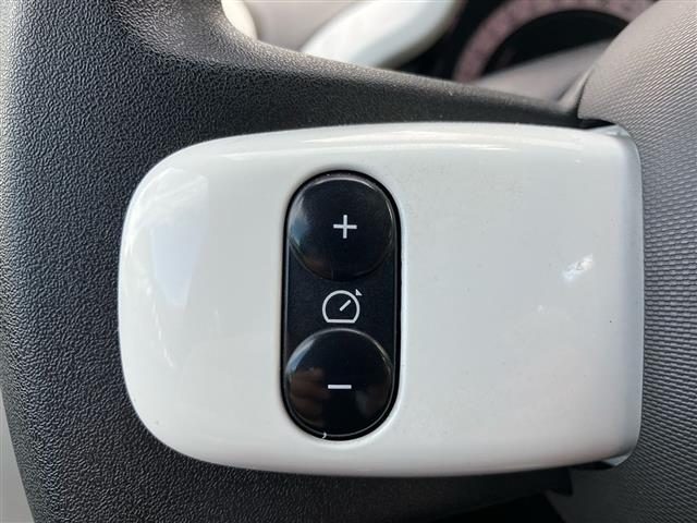 RENAULT Twingo usata 17