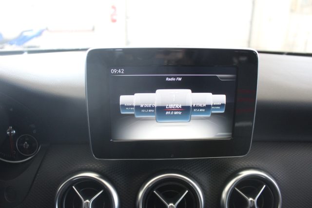 MERCEDES-BENZ A 160 usata, con Cruise Control