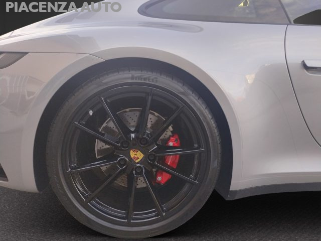 PORSCHE 992 usata, con Lettore CD