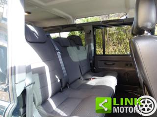 LAND ROVER Defender usata, con Sensori di parcheggio posteriori