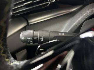 PEUGEOT 308 usata, con Park Distance Control