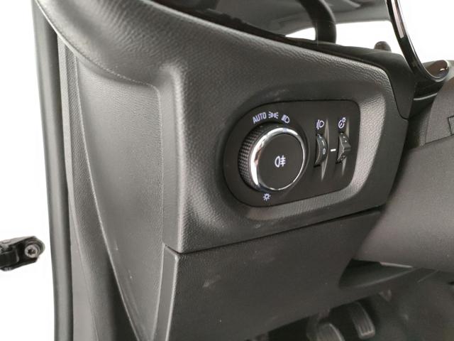 OPEL Corsa usata, con Boardcomputer