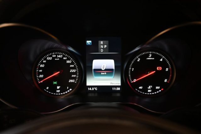 MERCEDES-BENZ GLC 220 usata 254