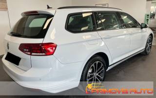 VOLKSWAGEN Passat Variant usata, con Controllo trazione