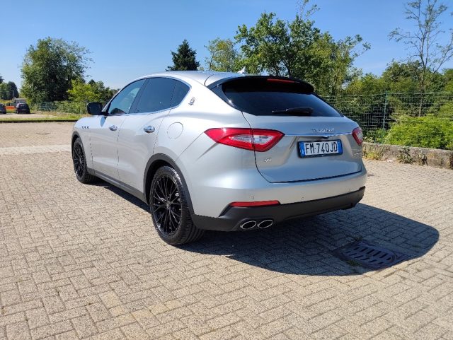 MASERATI Levante usata, con Airbag Passeggero