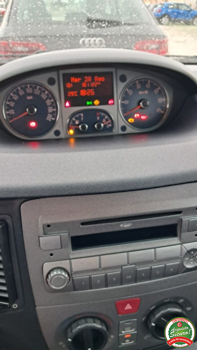 LANCIA MUSA usata, con Chiusura centralizzata