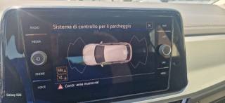 VOLKSWAGEN T-Roc usata, con Autoradio