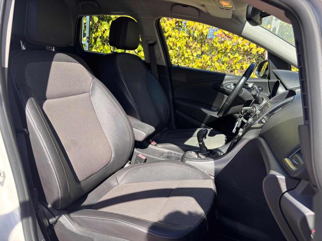 OPEL Astra usata, con Controllo automatico clima