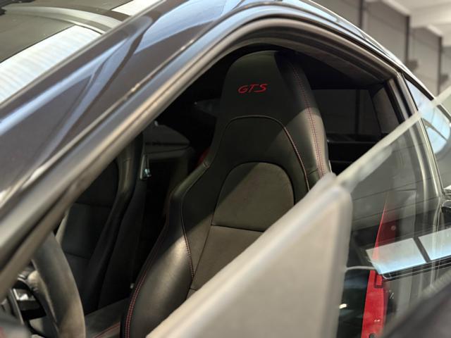 PORSCHE 911 usata, con Interni in pelle