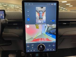 FORD Mustang Mach-E usata, con Servosterzo