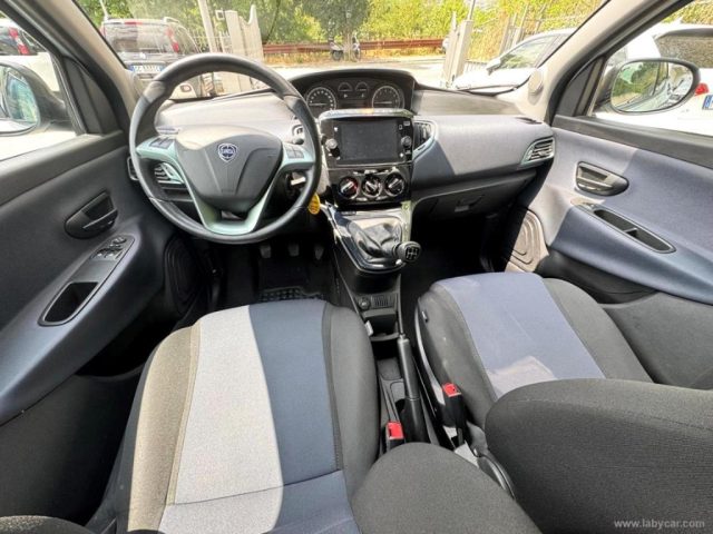 LANCIA Ypsilon usata, con Controllo trazione