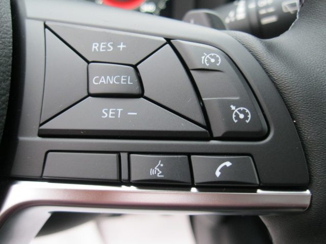 NISSAN Juke usata, con Leve al volante