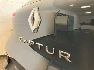 RENAULT Captur usata 23