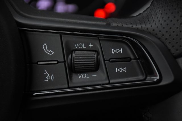 ALFA ROMEO Stelvio usata, con Controllo elettronico della corsia