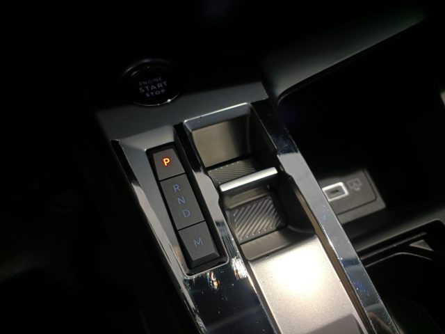 PEUGEOT 308 usata, con Controllo trazione