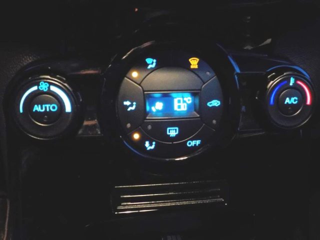 FORD Fiesta usata, con Sistema di navigazione