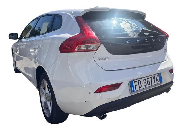 VOLVO V40 usata, con Airbag
