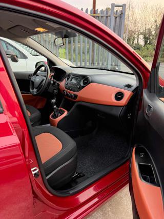 HYUNDAI i10 usata, con Fendinebbia