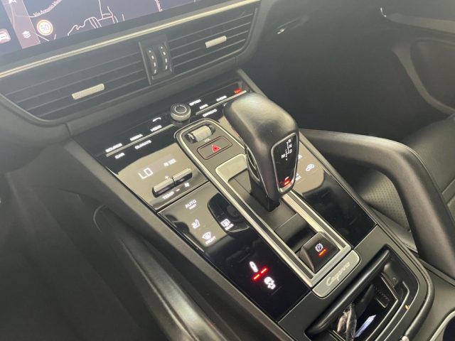 PORSCHE Cayenne usata, con Bluetooth