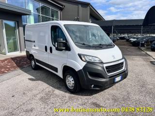 PEUGEOT Boxer usata, con Airbag