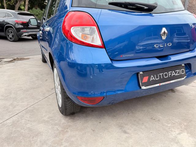 RENAULT Clio usata, con Controllo trazione