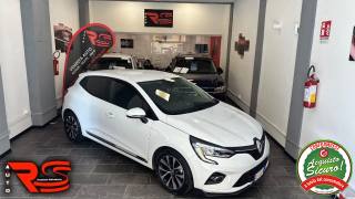RENAULT Clio usata, con Fari LED