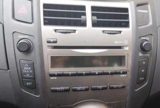 TOYOTA Yaris usata 23